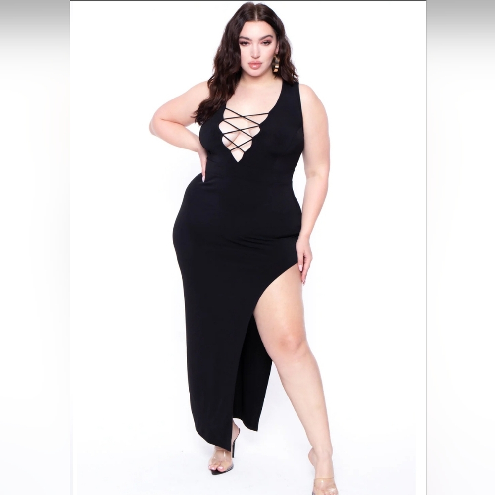 Curvy Sense Eden caged dress